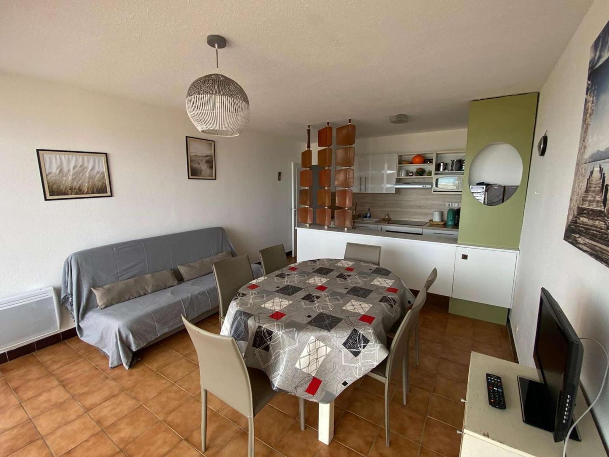 Appartement 3 Pieces Avec Parking, A 10M De La Plage - 6 Couchages - Fr-1-229C-171 Port-la-Nouvelle Exteriör bild